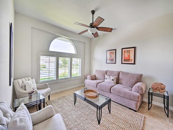 Marco Island Canal Front Home Pool Spa Dock & Walk to Beach