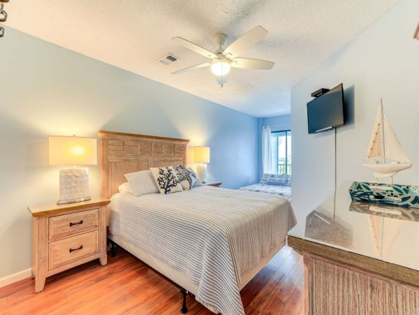 Anna Maria Island Vacation Rental - Gulf Coast Condo with Pool & Beach Access