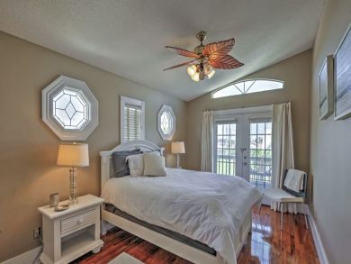 New Smyrna Beach Home 933858