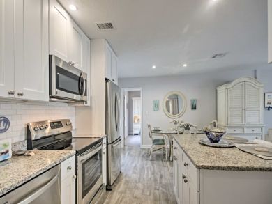 St. Petersburg Home 933860