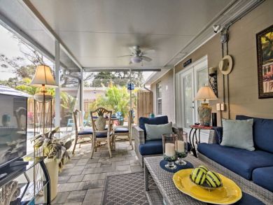 St. Petersburg Home 933860