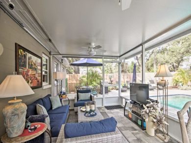 St. Petersburg Home 933860