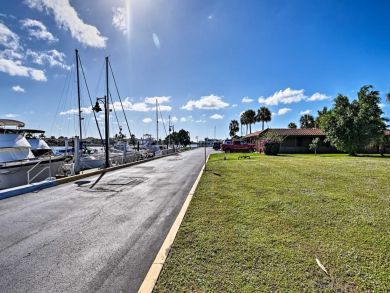 Naples Home 933861 Naples Home 933861