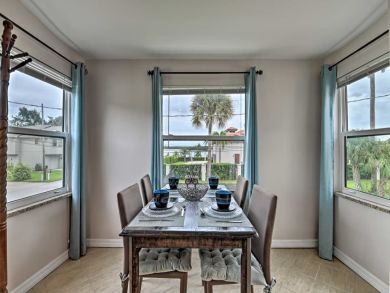 New Smyrna Beach Home 933864