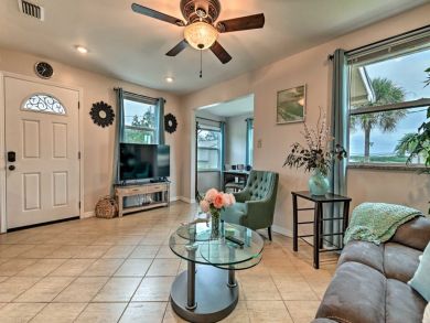 New Smyrna Beach Home 933864