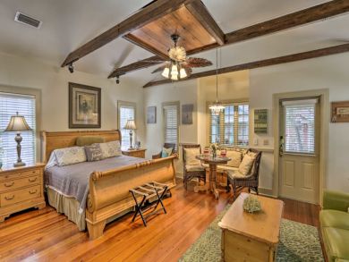 Other Cities  Florida Home 933876
