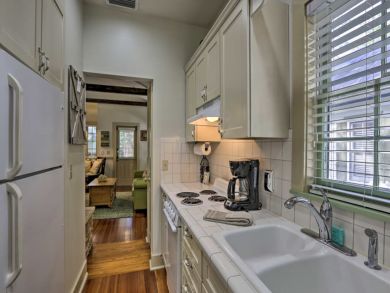 Other Cities  Florida Home 933876