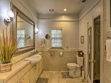 Other Cities  Florida Home 933876
