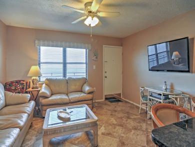 Treasure Island Home 933881 Treasure Island Home 933881