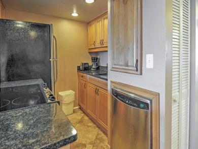 Treasure Island Home 933881 Treasure Island Home 933881