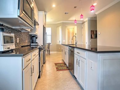Fort Myers Home 933883
