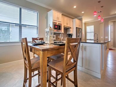 Fort Myers Home 933883