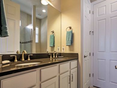 Fort Myers Home 933883