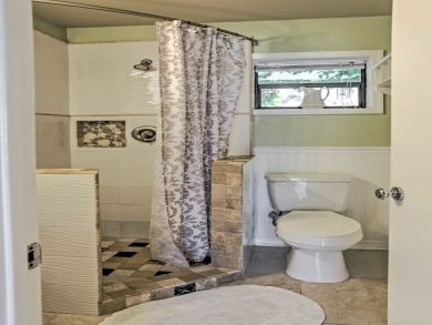 Jupiter Home 933891 Jupiter Home 933891