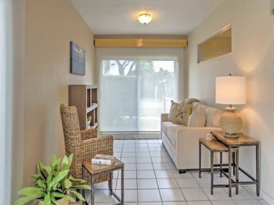 Jensen Beach Home 933893 Jensen Beach Home 933893