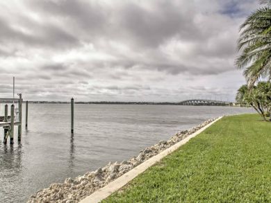 Jensen Beach Home 933893 Jensen Beach Home 933893