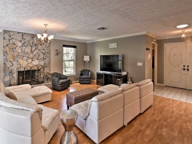 Other Cities  Florida Home 933895