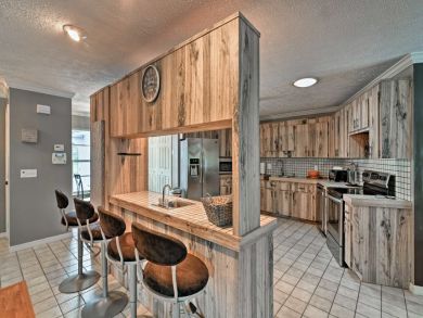 Other Cities  Florida Home 933895