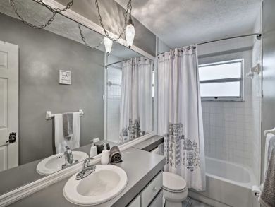 Other Cities  Florida Home 933895