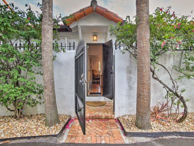 Palm Beach Home 933896 Palm Beach Home 933896