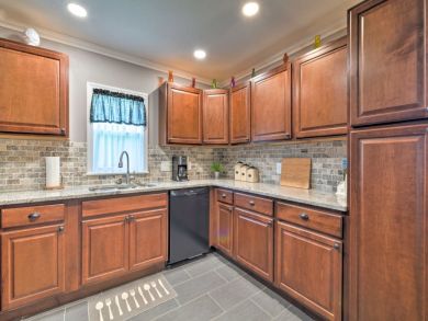 Clearwater Home 933903