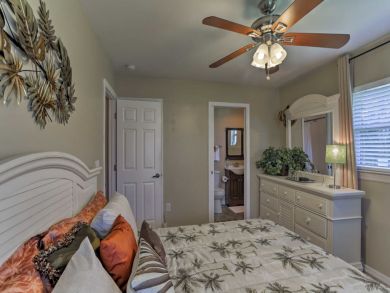 Fort Myers Home 933912