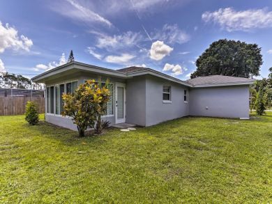 Fort Myers Home 933912