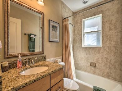 Daytona Beach Home 933914