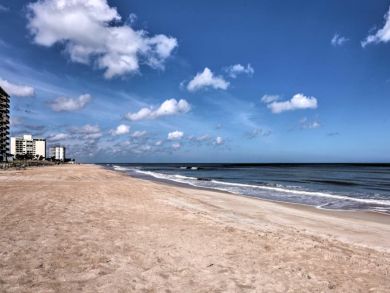 Daytona Beach Home 933914