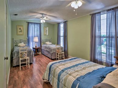 Cocoa Beach Home 933915