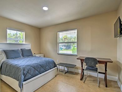 Naples Home 933918