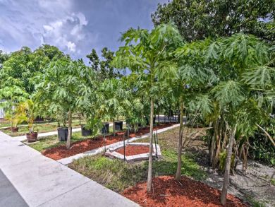 Naples Home 933918