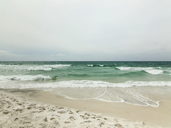 Contemporary Chic Beachfront Condo Three bedroom
