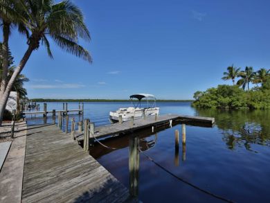 Cape Coral Home 933928