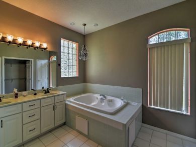 Other Cities  Florida Home 933950