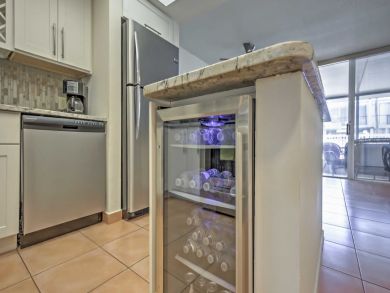 Daytona Beach Home 933952
