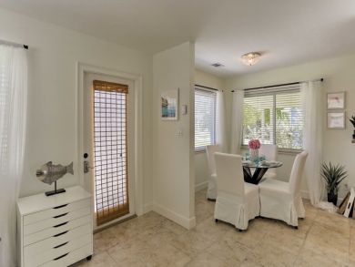 Naples Home 933954
