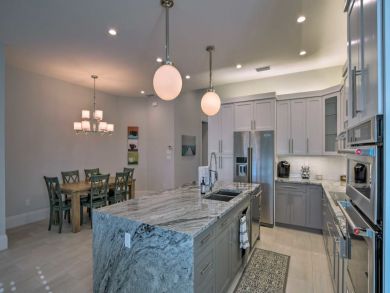 Naples Home 933965
