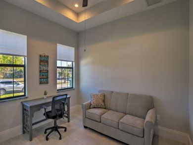 Naples Home 933965