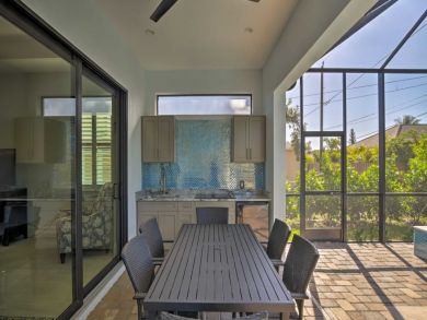 Naples Home 933965