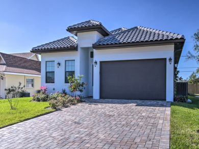 Naples Home 933965