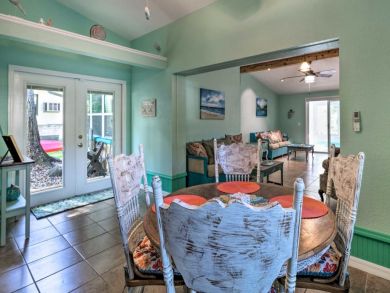 Other Cities  Florida Home 933974