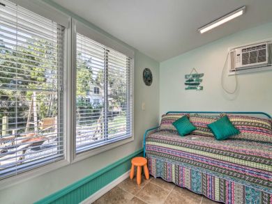 Other Cities  Florida Home 933974
