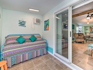 Other Cities  Florida Home 933974