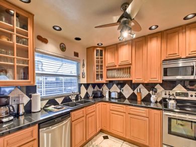 Anna Maria Island Holmes Beach Home 933977 Anna Maria Island Holmes Beach Home 933977