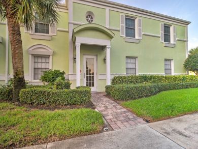 St. Petersburg Home 933979 St. Petersburg Home 933979