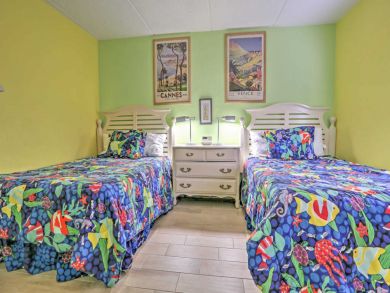 Daytona Beach Home 933983 Daytona Beach Home 933983
