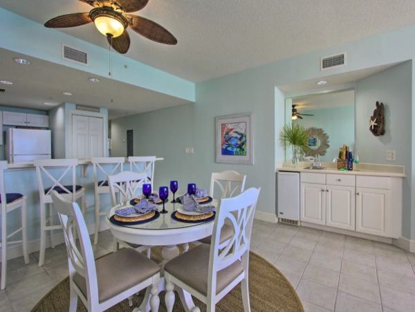 Gulf Front Two Bedroom Tastefully Decorated Condo in Panama City Beach