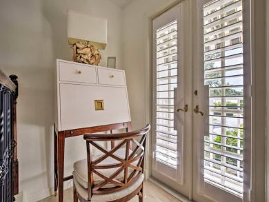 Naples Home 934039