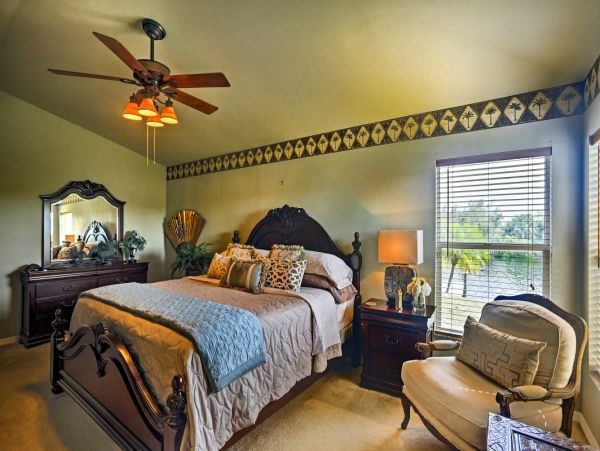 Gorgeous Vacation Home in Cape Coral with Pool and Boat Dock
